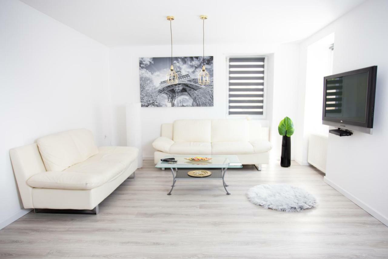 Villa Hillside Apartment Jesenice Bagian luar foto